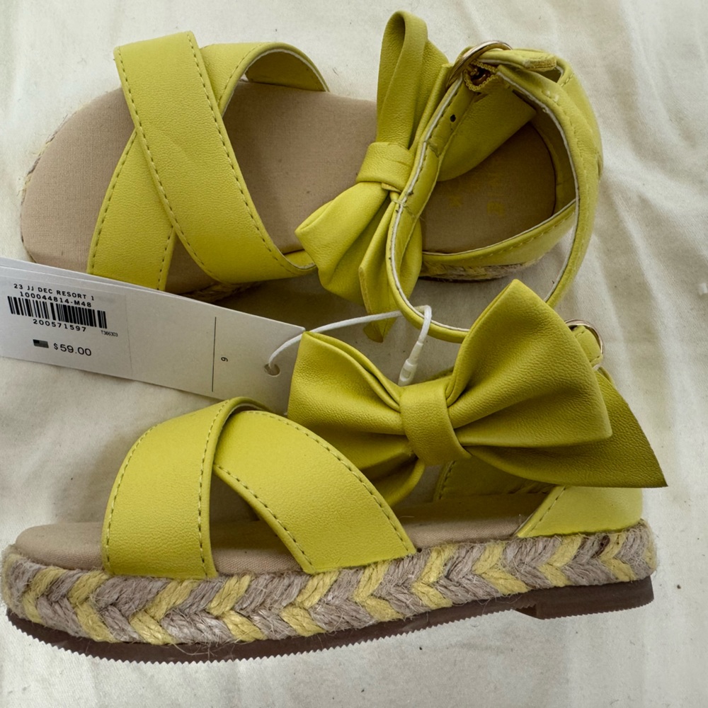 NWT Janie and jack sandal - Picture 2 of 3